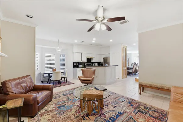 $3,800 | 14602 Cobre Valley Drive, Houston, TX 77062