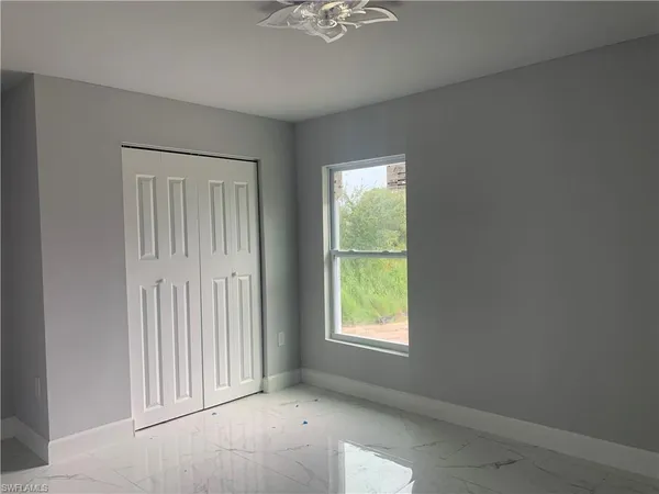 $2,300 | 3211 43rd Street Southwest, Lehigh Acres, FL 33976