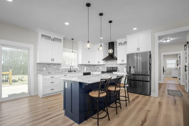 $497,500 | 431 Rose Drive, Decherd, TN 37324