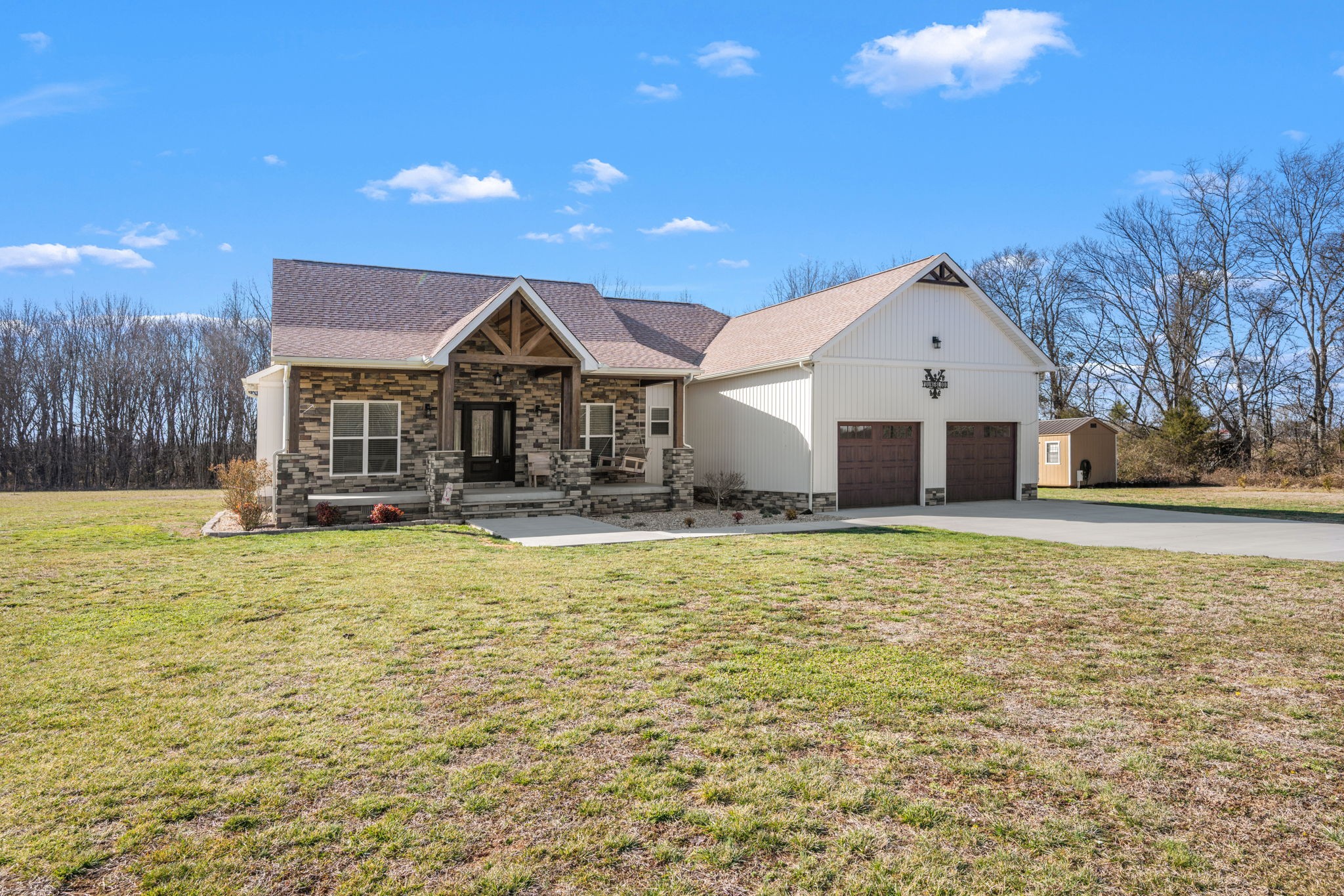 431 Rose Drive Decherd, TN 37324 - Photo 3 of 53