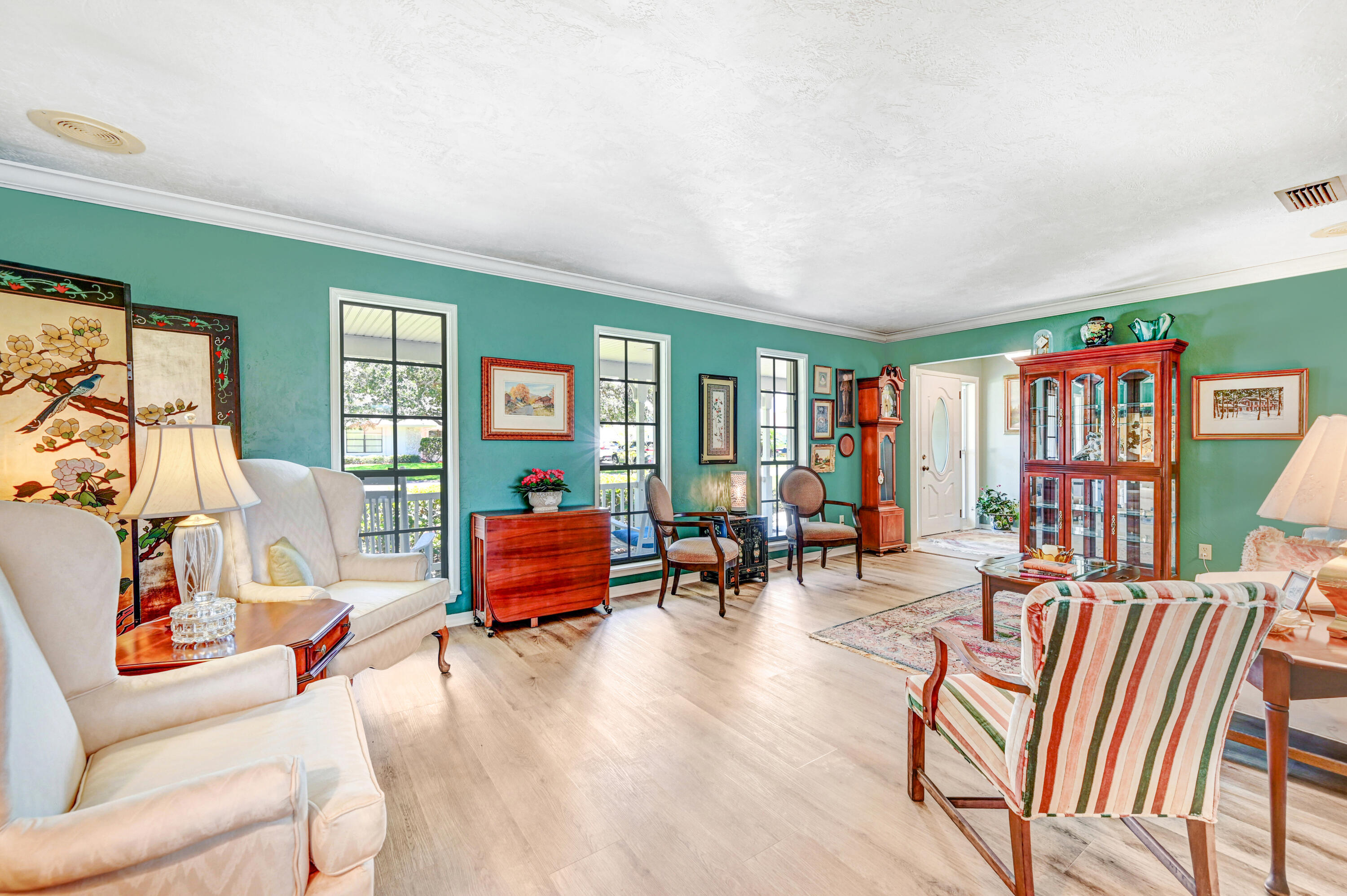 273 Sandy Run Melbourne, FL 32940 - Photo 10 of 61 DSC_4170