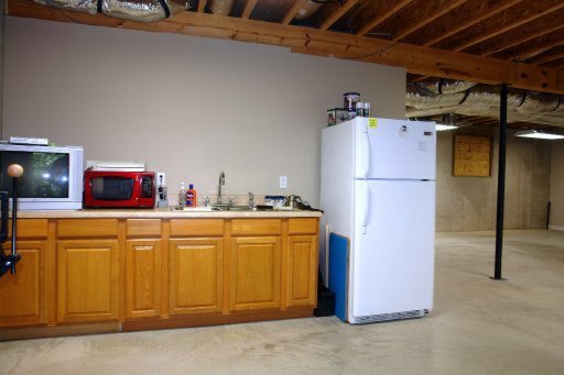 605 Dripping Springs Road Monterey, TN 38574 - Photo 32 of 40 BASEMENT WITH FULL BATH
