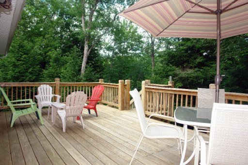 605 Dripping Springs Road Monterey, TN 38574 - Photo 7 of 40 INVITING UPPER DECK