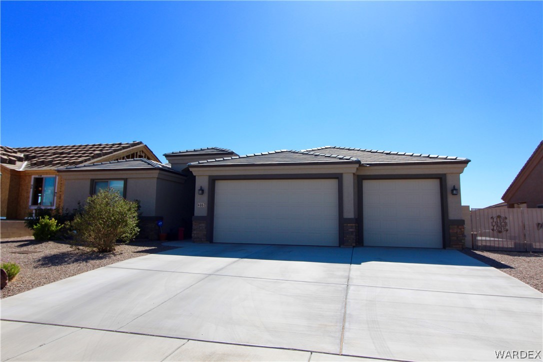 4867 North Neal Ranch Road Kingman, AZ 86401 - Photo 1 of 24