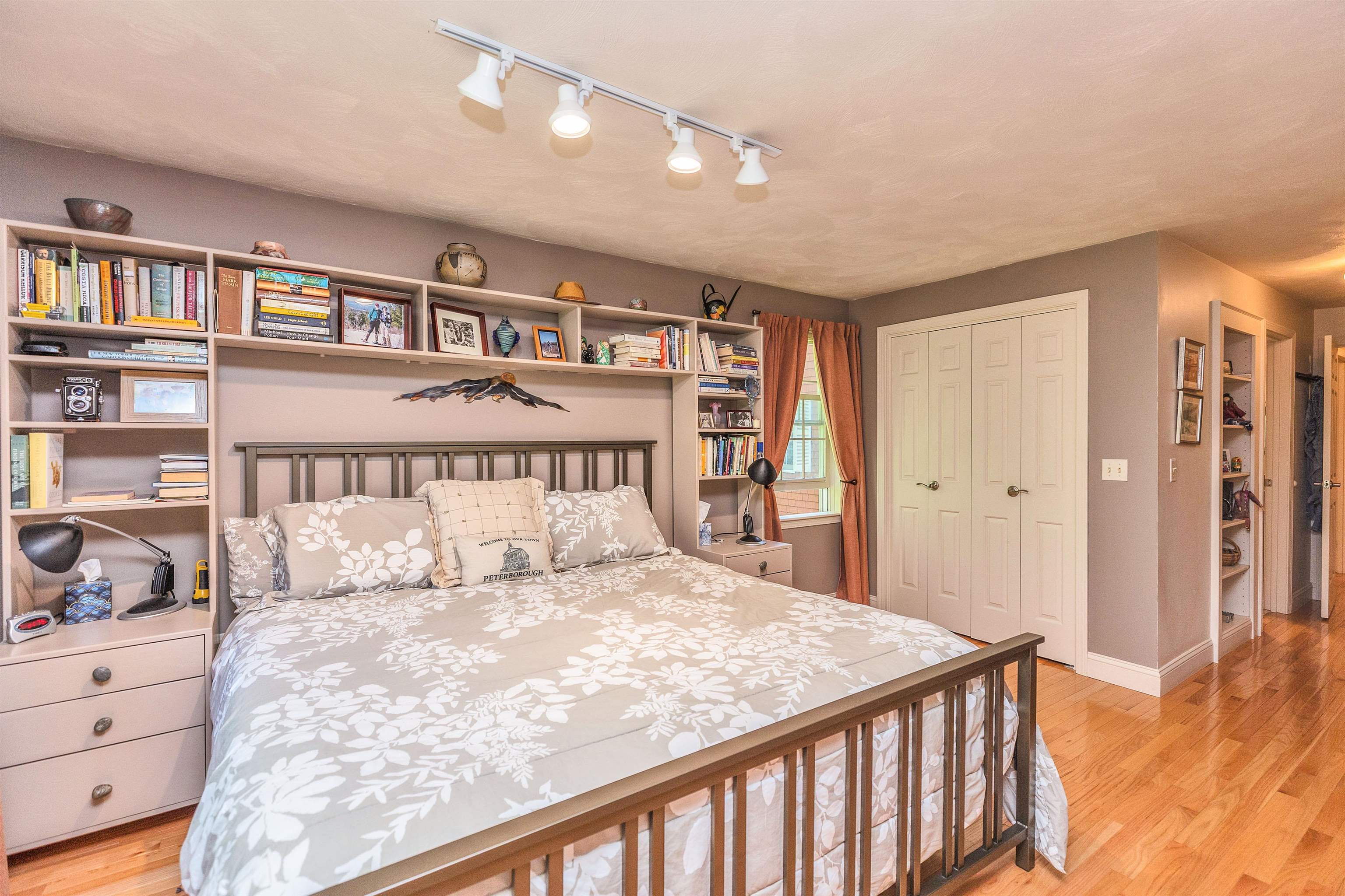 12 Colonial Square Peterborough, NH 03458 - Photo 21 of 60