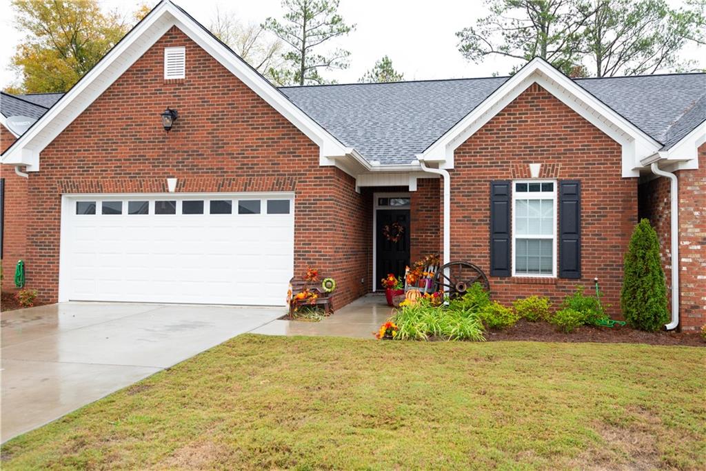 241 Regency Lane Southwest Calhoun, GA 30701 - Photo 1 of 1