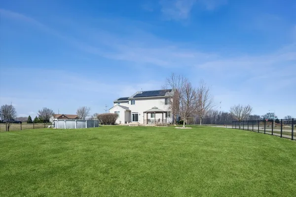 $495,000 | 2883 McMurtrie Court, Yorkville, IL 60560