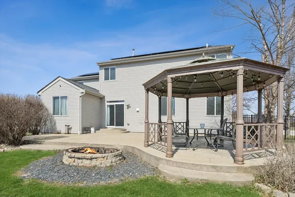 $495,000 | 2883 McMurtrie Court, Yorkville, IL 60560