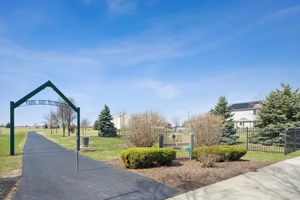 $495,000 | 2883 McMurtrie Court, Yorkville, IL 60560