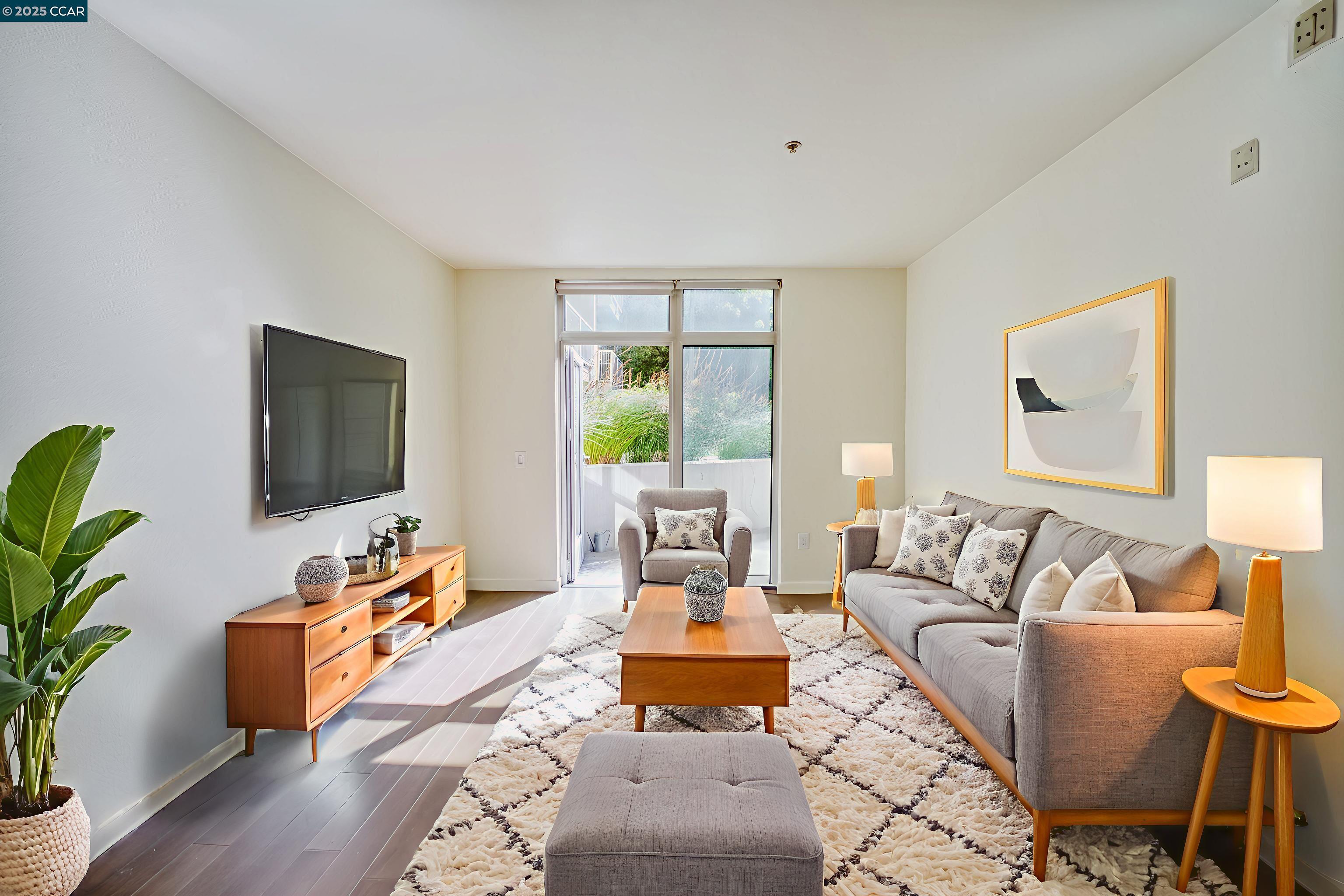 2655 Bush Street, Unit 110 San Francisco, CA 94115 - Photo 13 of 52