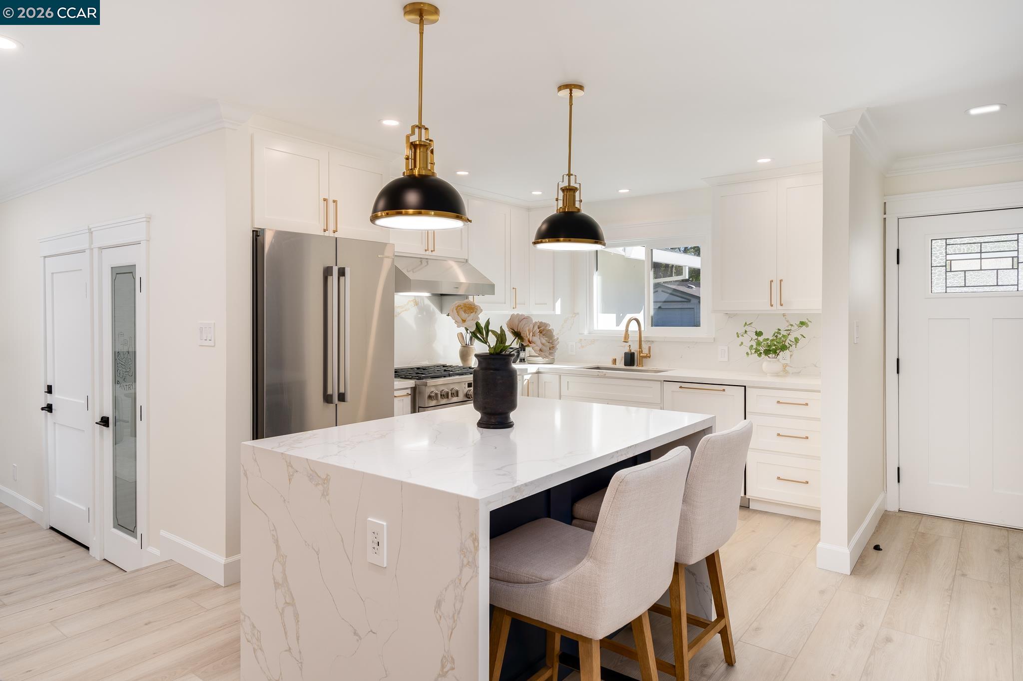 4847 Golden Road Pleasanton, CA 94566 - Photo 3 of 32