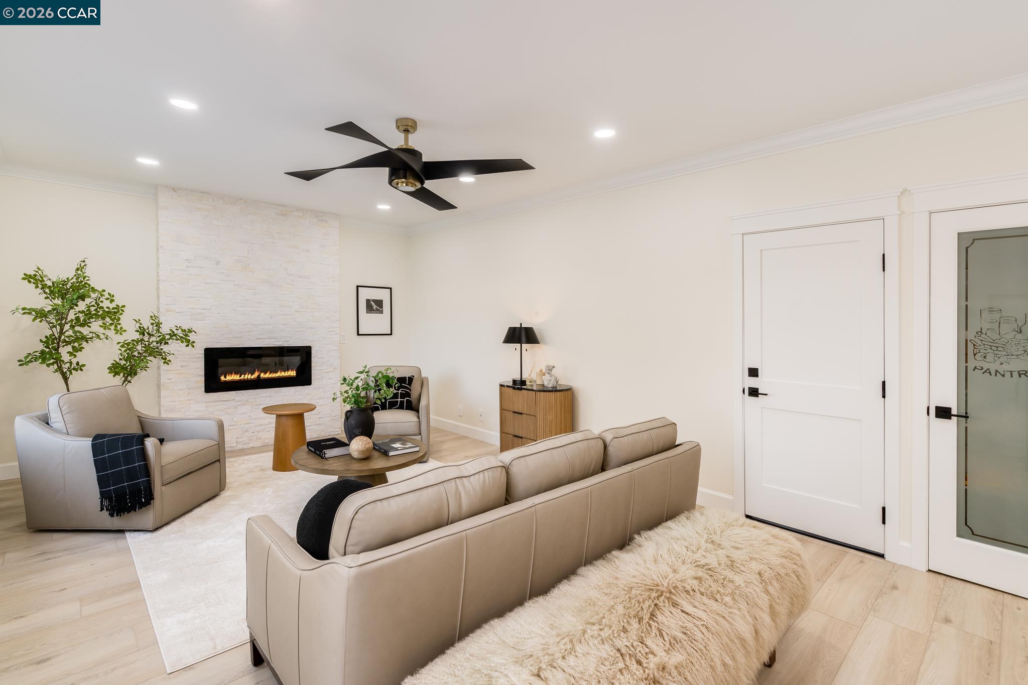 4847 Golden Road Pleasanton, CA 94566 - Photo 9 of 32