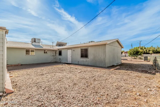 $275,000 | 144 Peretz Circle, Morristown, AZ 85342