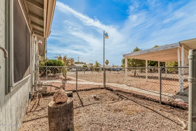 $275,000 | 144 Peretz Circle, Morristown, AZ 85342