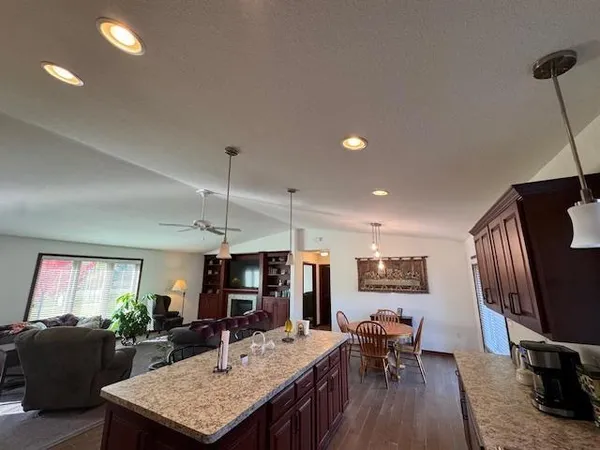 $274,900 | 1175 Front Street, Staples, MN 56479