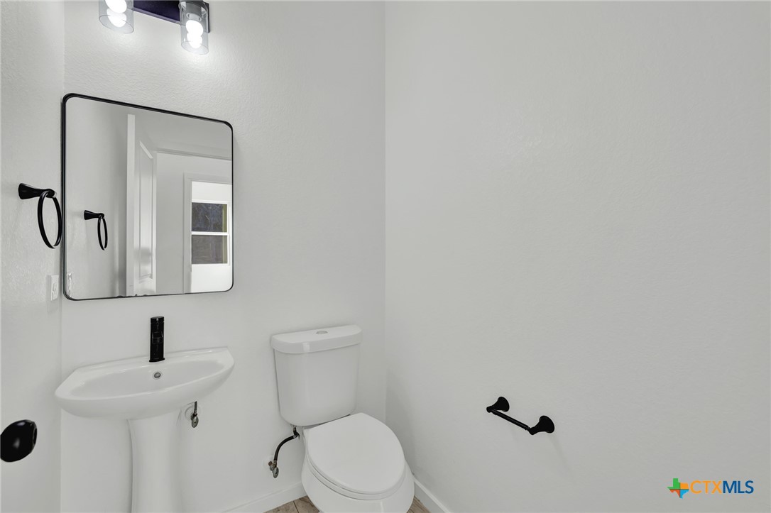 118 Crazy Cross Road Wimberley, TX 78676 - Photo 12 of 23 Gallery Image 12