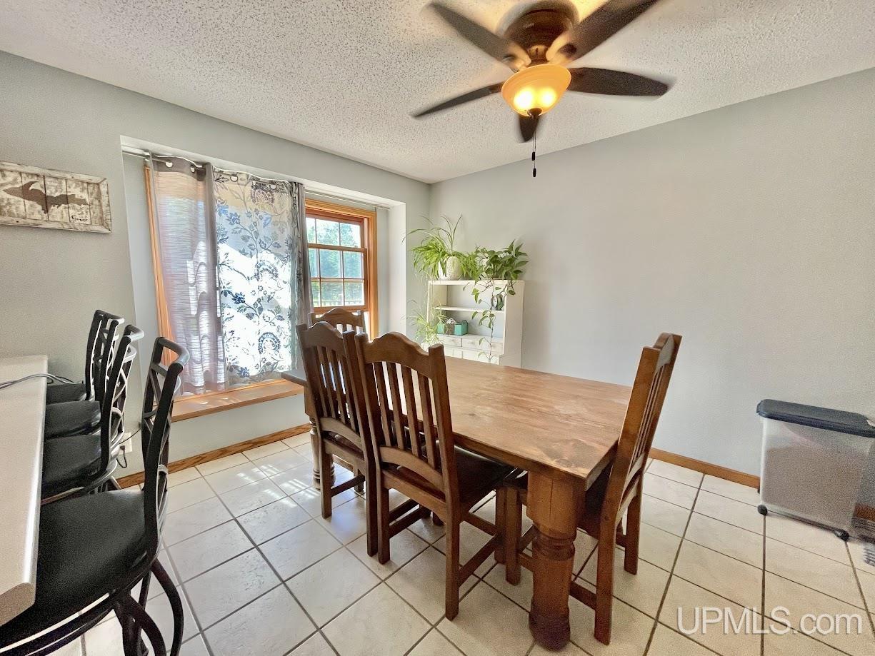 8766 32 Road Rapid River, MI 49878 - Photo 10 of 52 Gallery Image 10