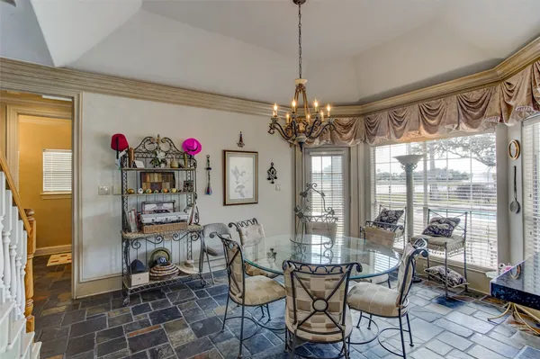 $8,999 | 13703 Lakeshore Way Cove, Houston, TX 77077