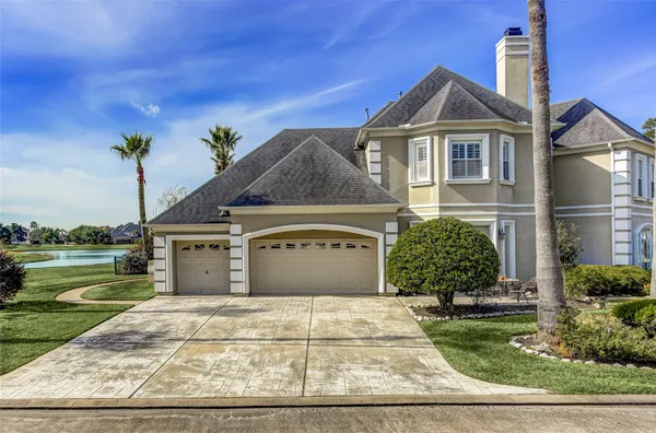 $8,999 | 13703 Lakeshore Way Cove, Houston, TX 77077