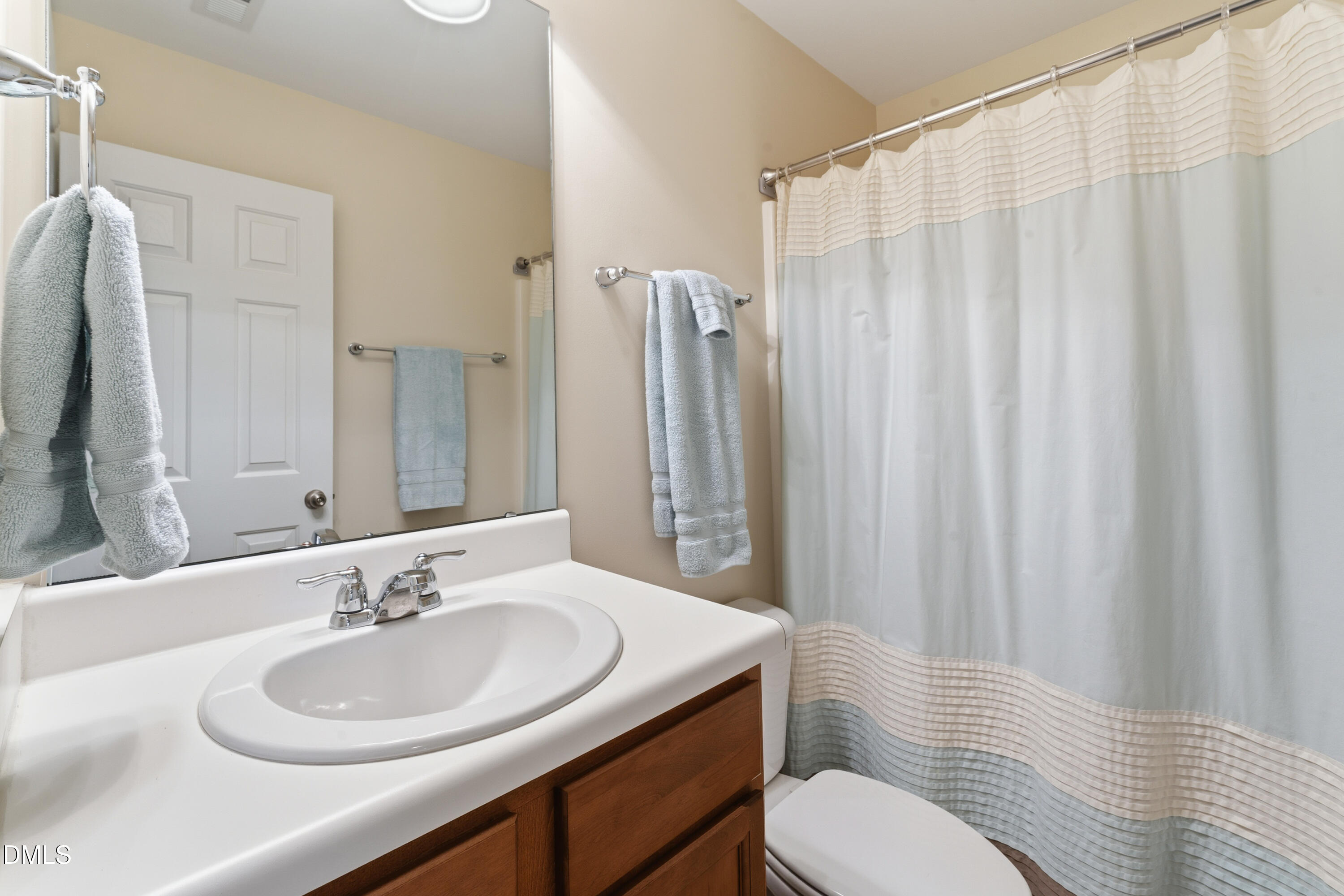 7243 Racine Way Raleigh, NC 27690 - Photo 29 of 39 photos_high_resolution_DSC08017