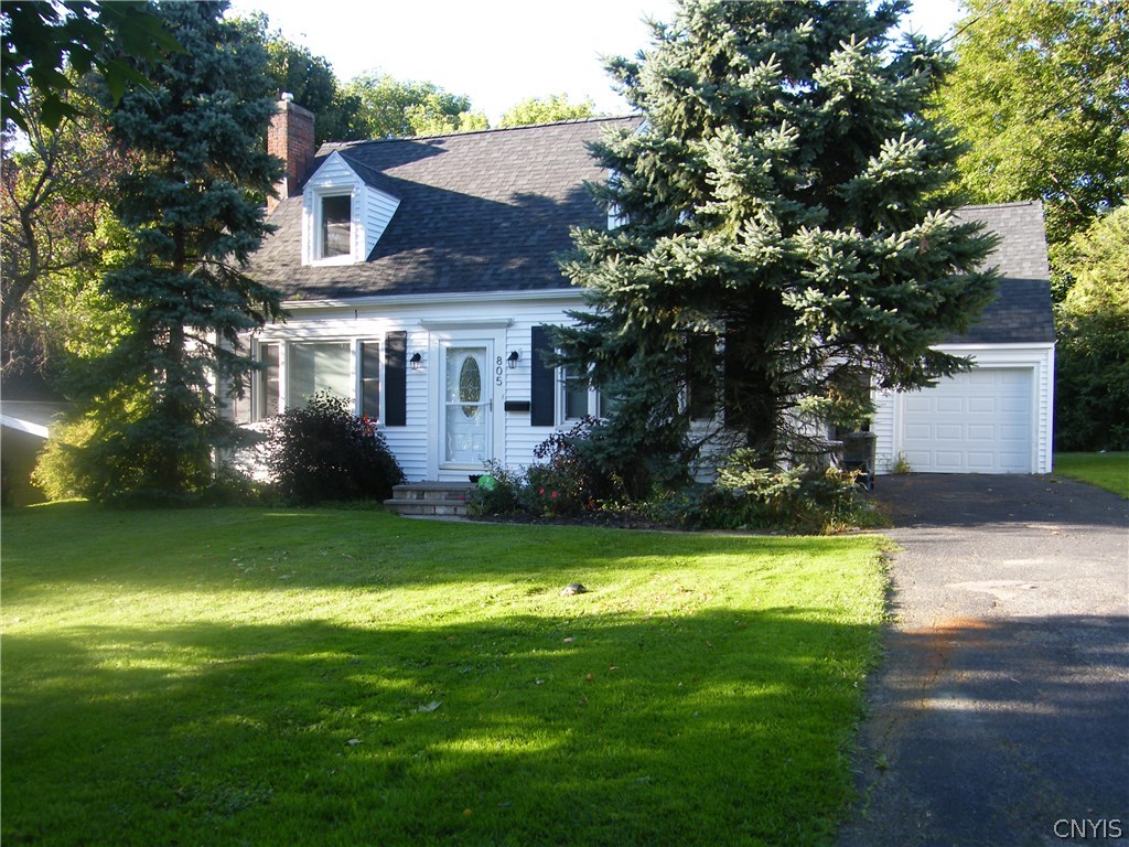 805 Nottingham Road DeWitt, NY 13224 - Photo 1 of 1 Welcome to 805 Nottingham Rd.
