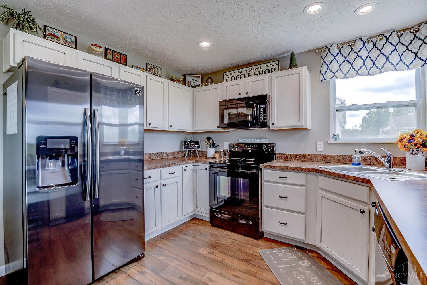 4041 Shaker Road Franklin, OH 45005 - Photo 10 of 38 Gallery Image 10
