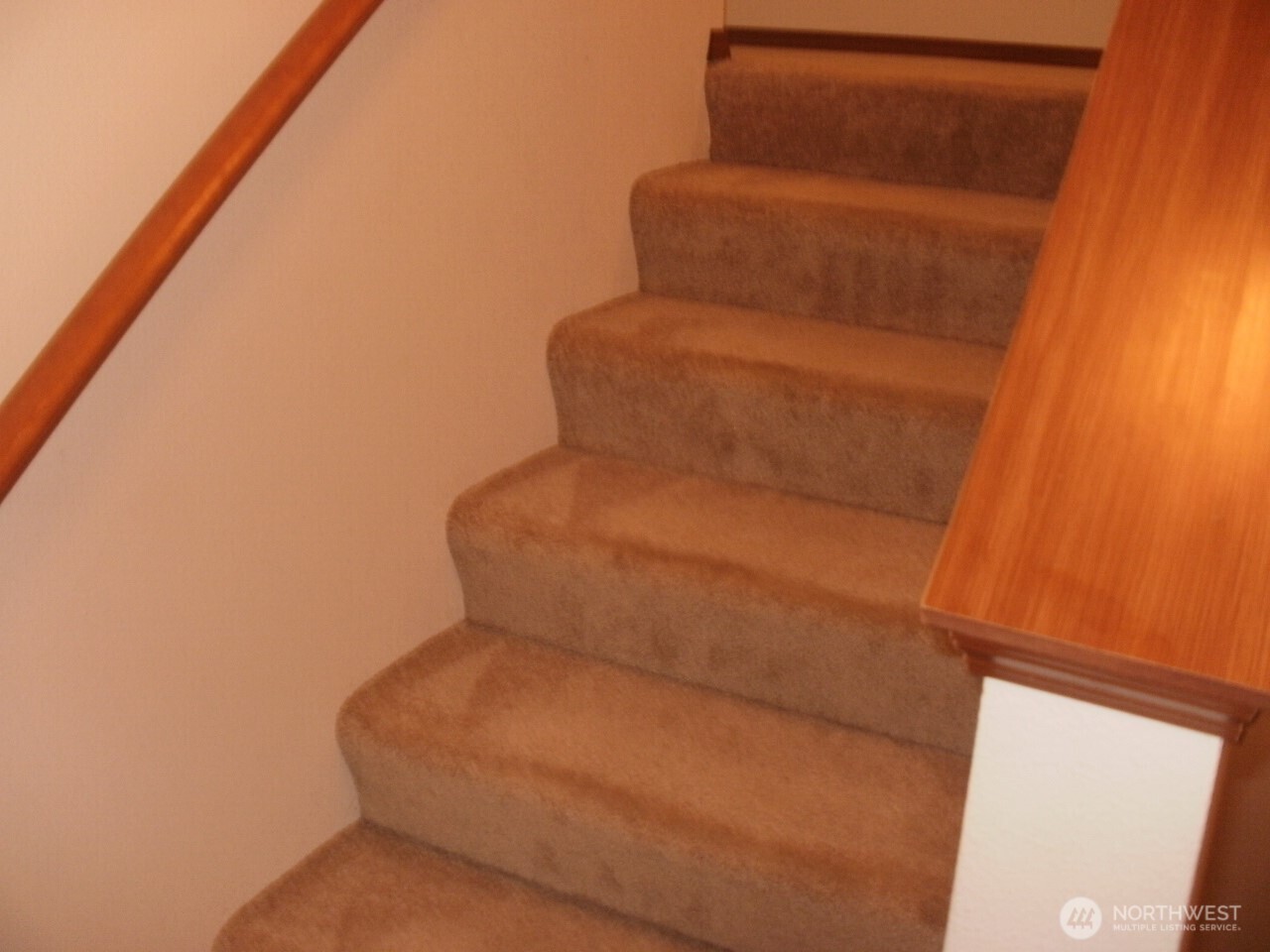 7229 Vandermark Road East Bonney Lake, WA 98391 - Photo 4 of 19
