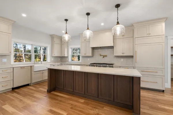 $2,495,000 | 21 Quiet Street, Sandwich, MA 02537