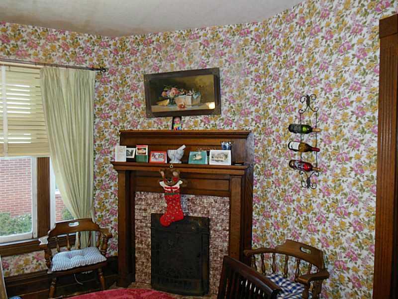 820 Chestnut Street Indiana, PA 15701 - Photo 4 of 11 Dining Room.