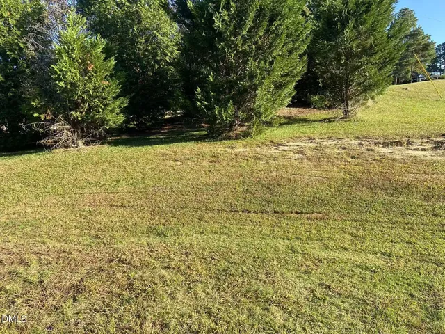 $1,800 | 27 Ridgemoore Court, Four Oaks, NC 27524