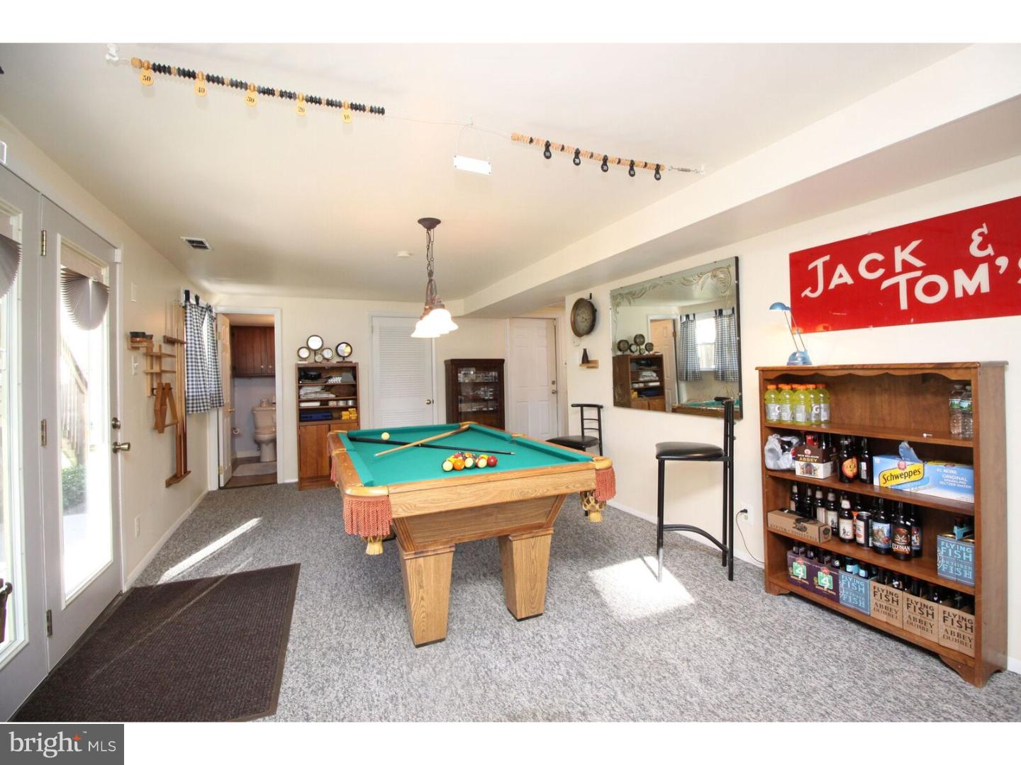 8 Saddle Ridge Road Voorhees, NJ 08043 - Photo 11 of 24 Family Room
