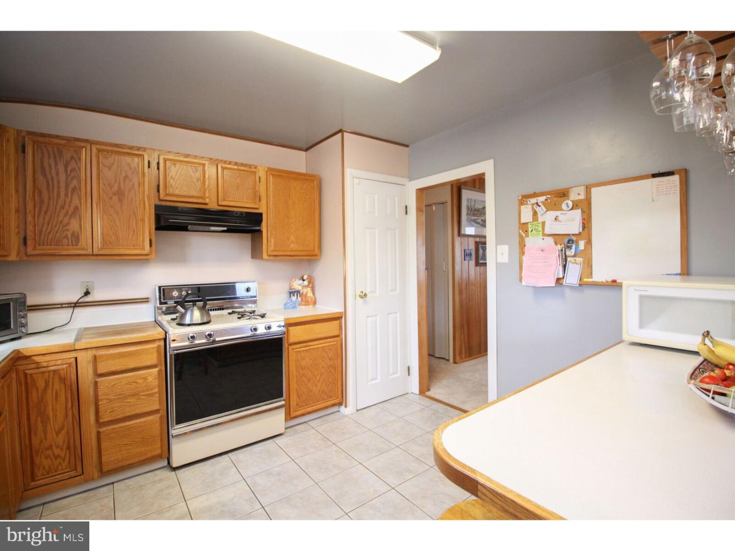 8 Saddle Ridge Road Voorhees, NJ 08043 - Photo 5 of 24 Kitchen