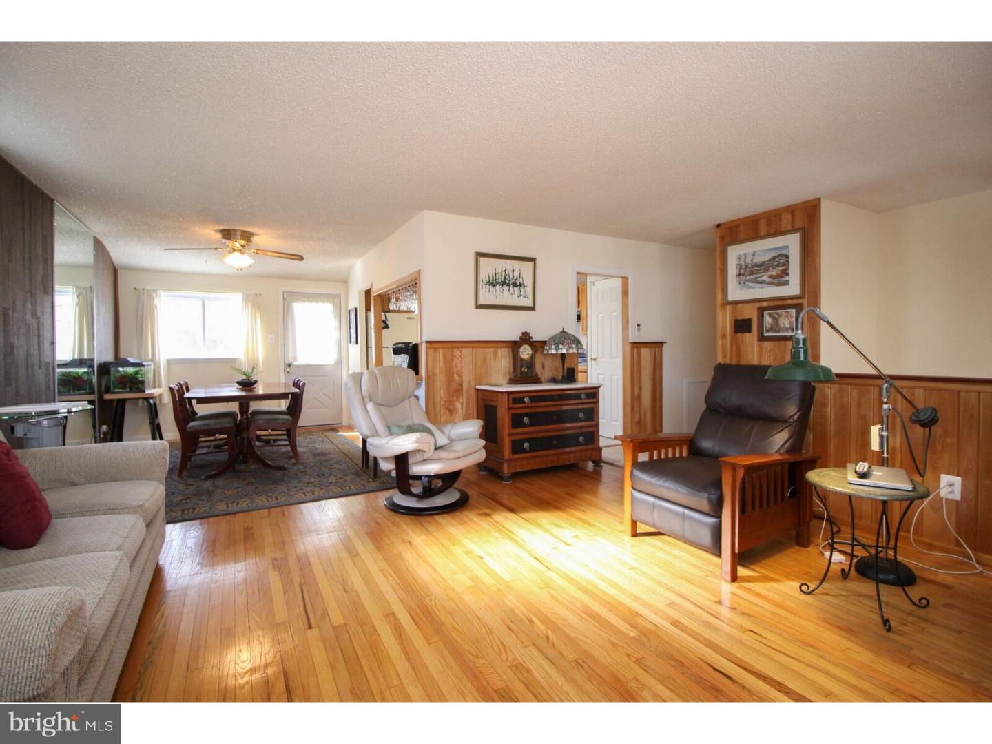 8 Saddle Ridge Road Voorhees, NJ 08043 - Photo 7 of 24 Living Room