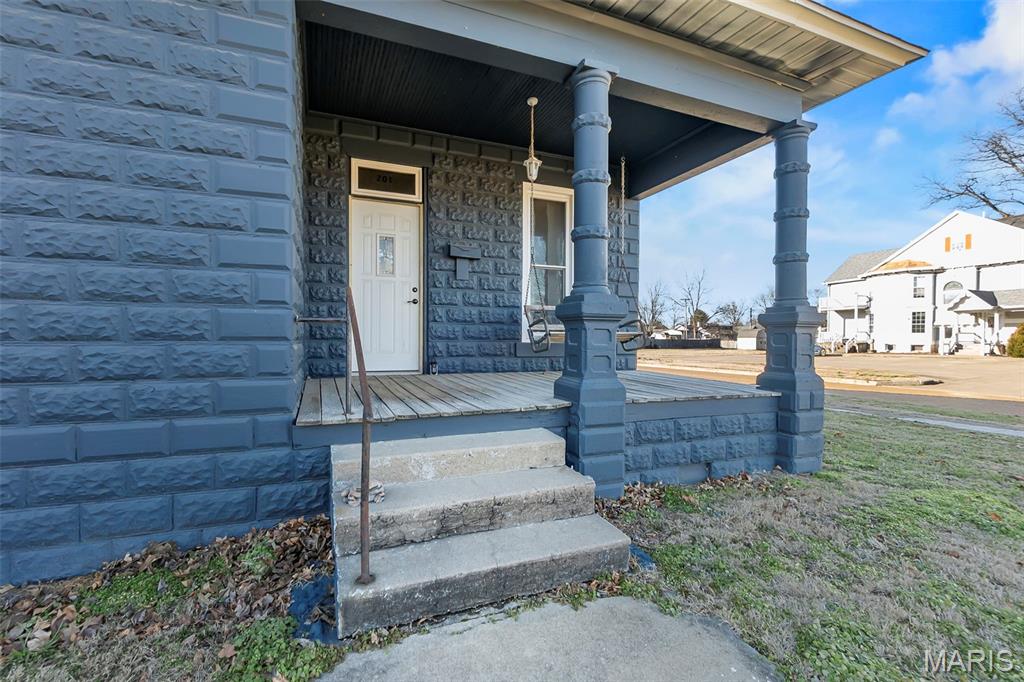 201 South 3rd Street Chaffee, MO 63740 - Photo 1 of 21