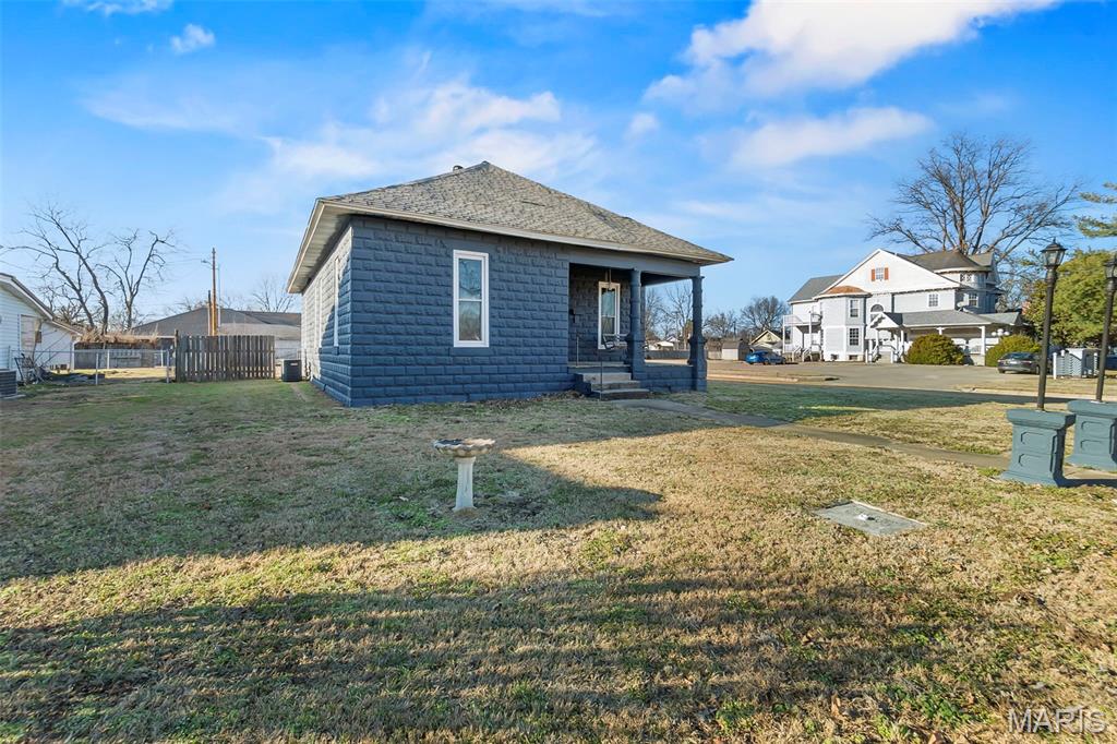 201 South 3rd Street Chaffee, MO 63740 - Photo 4 of 21