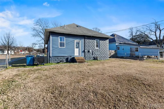 $130,000 | 201 South 3rd Street, Chaffee, MO 63740