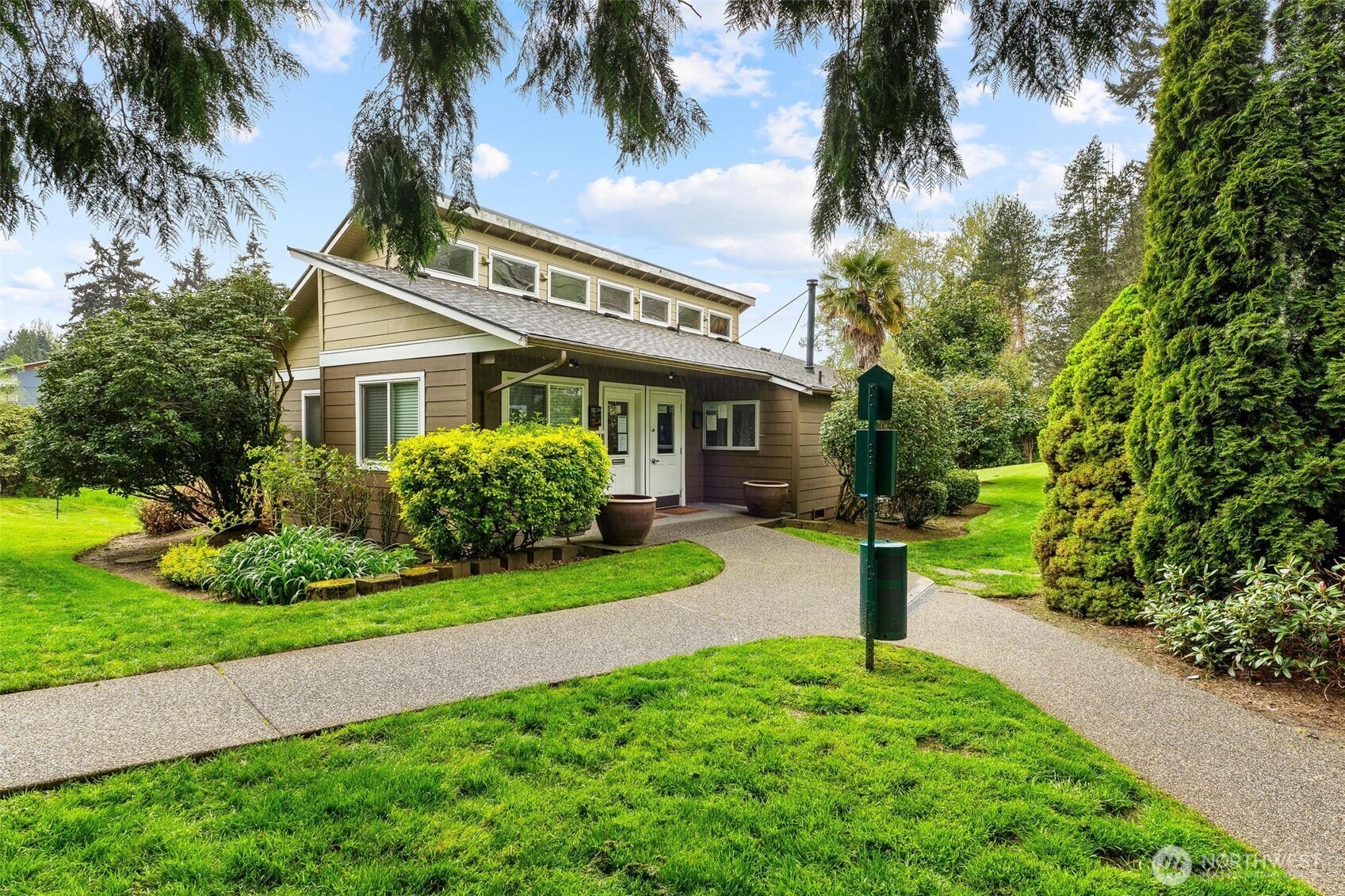 820 Cady Road, Unit E204 Everett, WA 98203 - Photo 13 of 16
