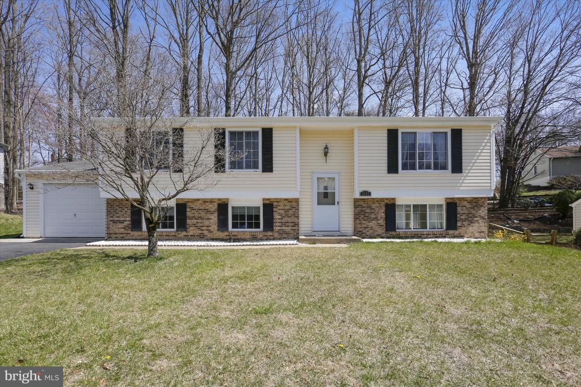 8362 Magic Leaf Road Springfield, VA 22153 - Photo 1 of 30 Exterior (Front)