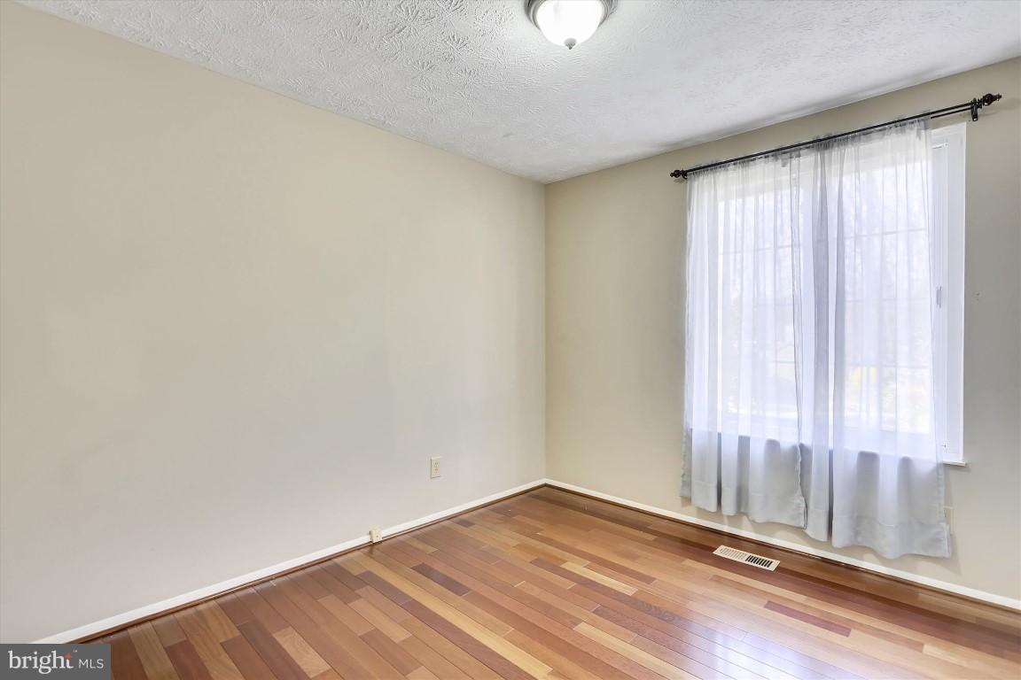 8362 Magic Leaf Road Springfield, VA 22153 - Photo 10 of 30 Bedroom