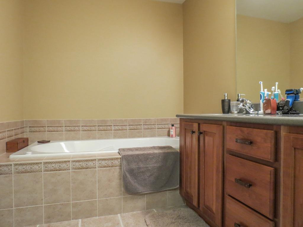 3135 Asher Road Ann Arbor, MI 48104 - Photo 23 of 33 Photo 23