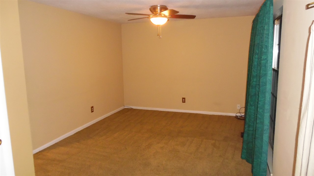62 Westgate Road Bluffton, IN 46714 - Photo 2 of 15 Gallery Image 2