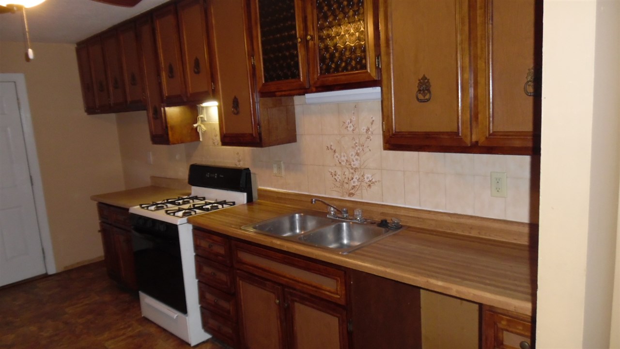 62 Westgate Road Bluffton, IN 46714 - Photo 3 of 15 Gallery Image 3