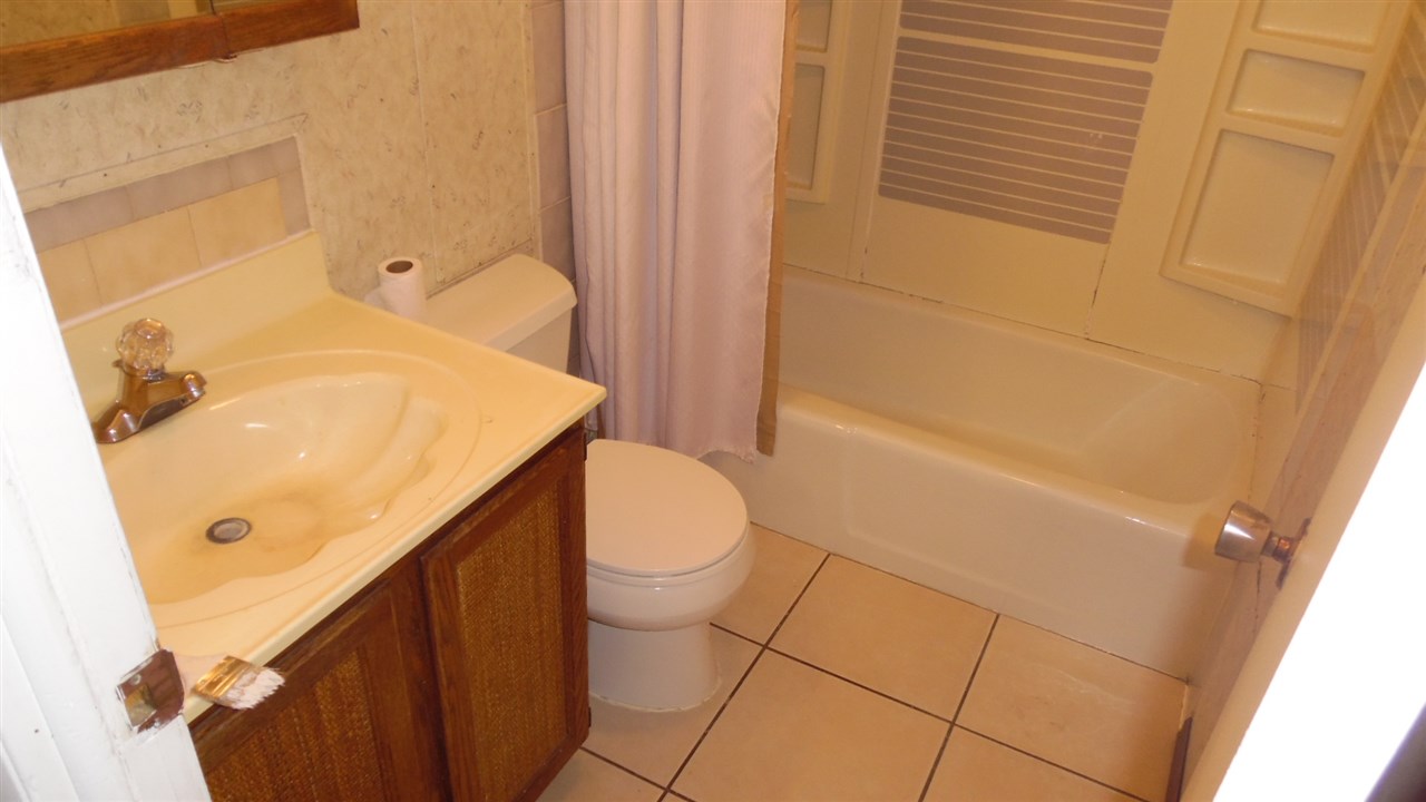 62 Westgate Road Bluffton, IN 46714 - Photo 10 of 15 Gallery Image 10