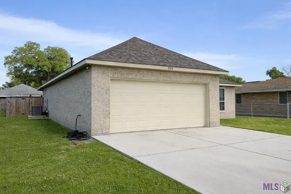 $315,000 | 213 Barton Avenue, Luling, LA 70070