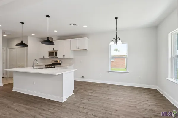 $315,000 | 213 Barton Avenue, Luling, LA 70070