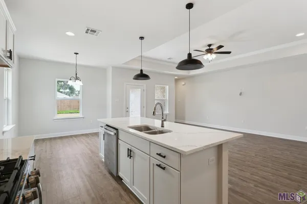 $315,000 | 213 Barton Avenue, Luling, LA 70070