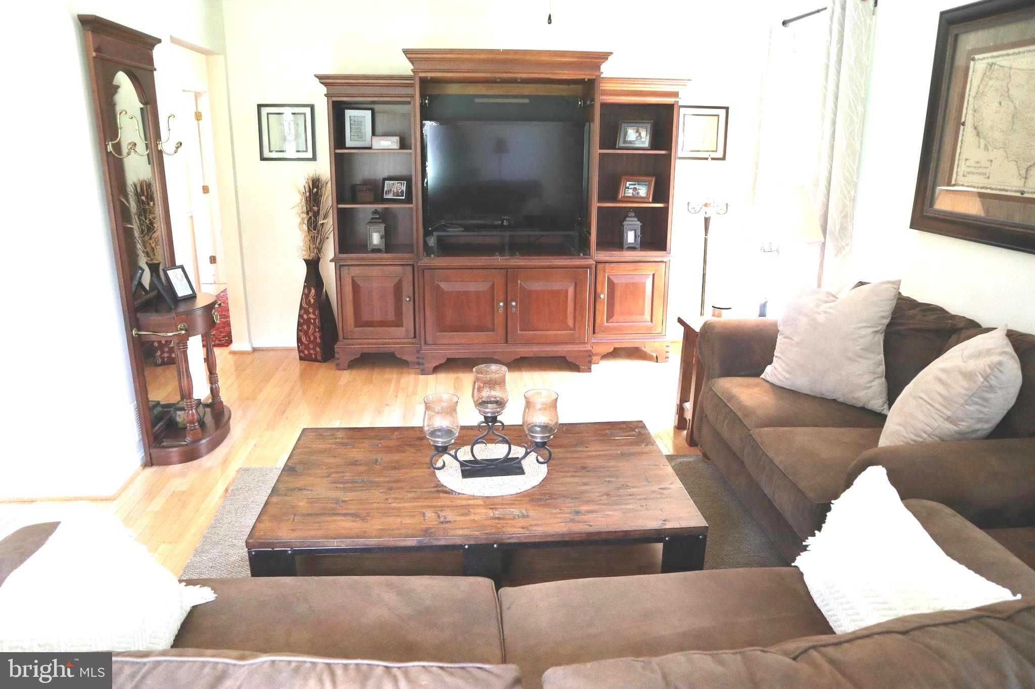 3000 Moores Road Baldwin, MD 21013 - Photo 11 of 23 Comfortable Living Room
