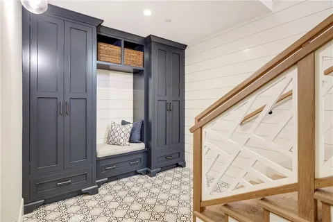 $3,249,000 | 715 2nd Street, Hermosa Beach, CA 90254