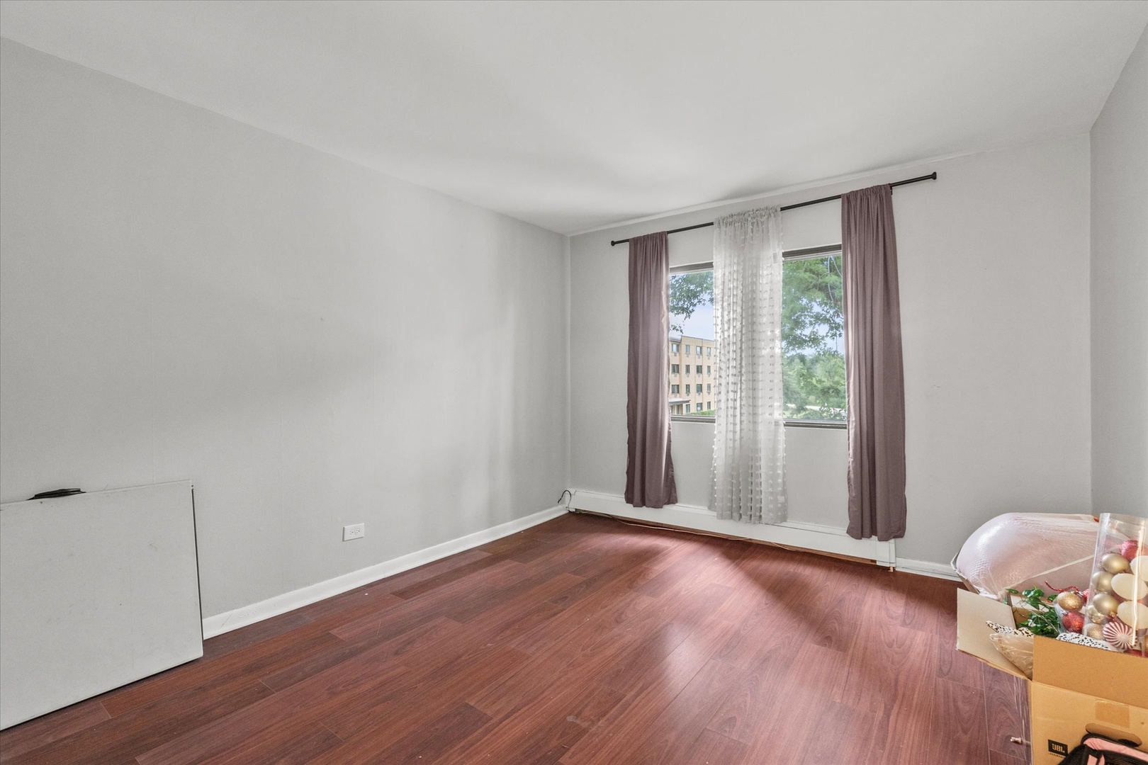 6670 South Brainard Avenue, Unit 303 Countryside, IL 60525 - Photo 10 of 19