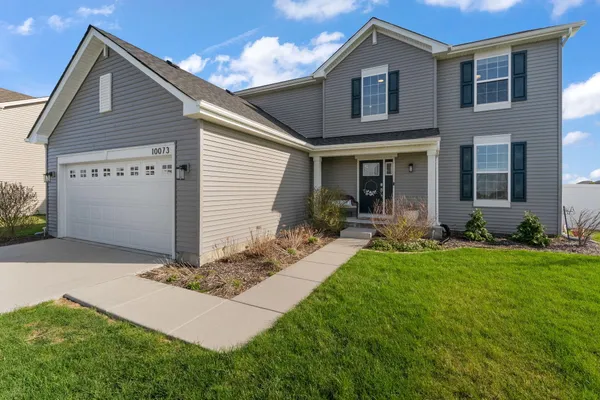 a front view of house with yard